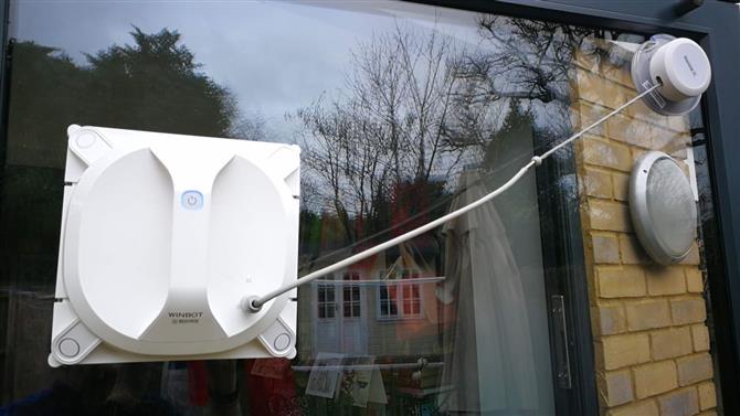 Ecovacs Robotics WINBOT-X review